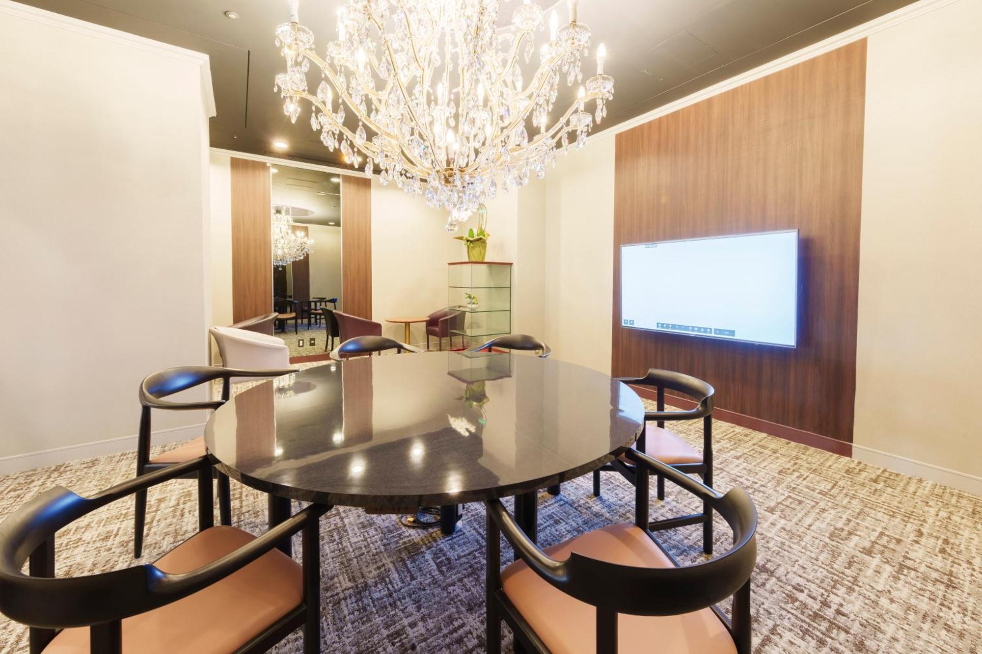 Hotel Springs Makuhari Premier Chiba Bagian luar foto